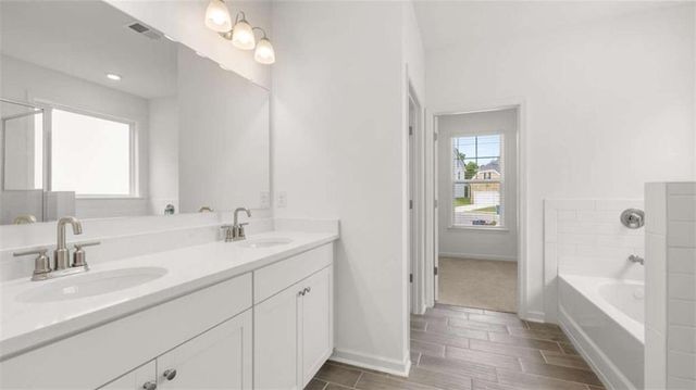 2076 Winged Elm Way, Lawrenceville, GA 30045