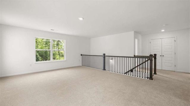 2076 Winged Elm Way, Lawrenceville, GA 30045