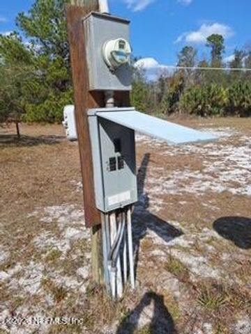197 COUNTY ROAD 207A, East Palatka, FL 32131