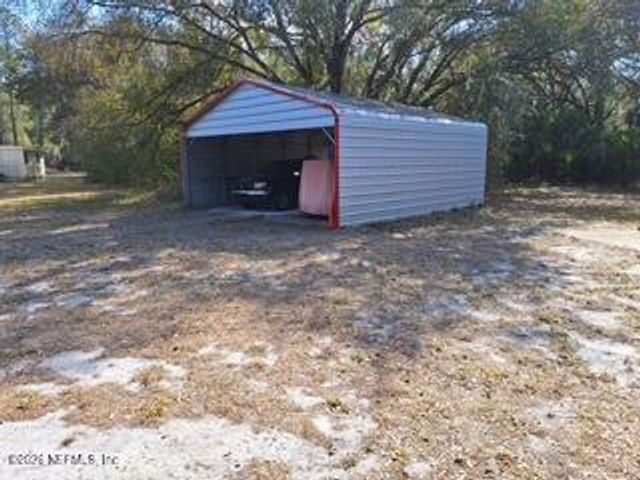 197 COUNTY ROAD 207A, East Palatka, FL 32131