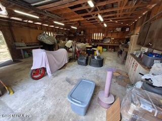 197 COUNTY ROAD 207A, East Palatka, FL 32131