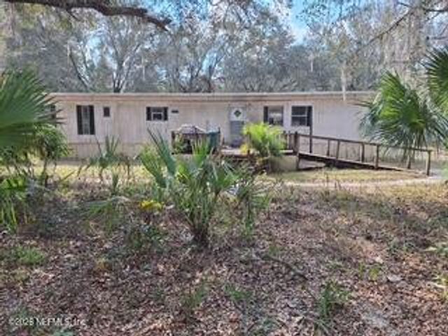 197 COUNTY ROAD 207A, East Palatka, FL 32131