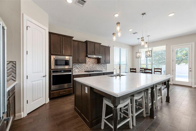 3805 Octavia DR, Pflugerville, TX 78660