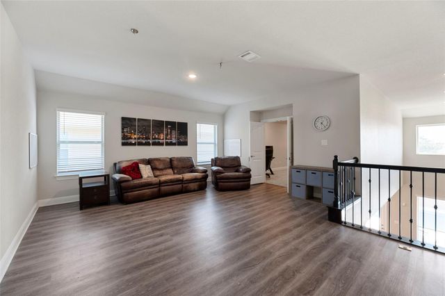 3805 Octavia DR, Pflugerville, TX 78660