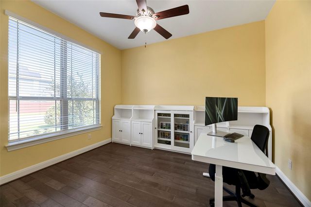 3805 Octavia DR, Pflugerville, TX 78660