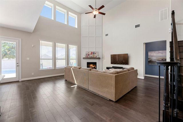 3805 Octavia DR, Pflugerville, TX 78660