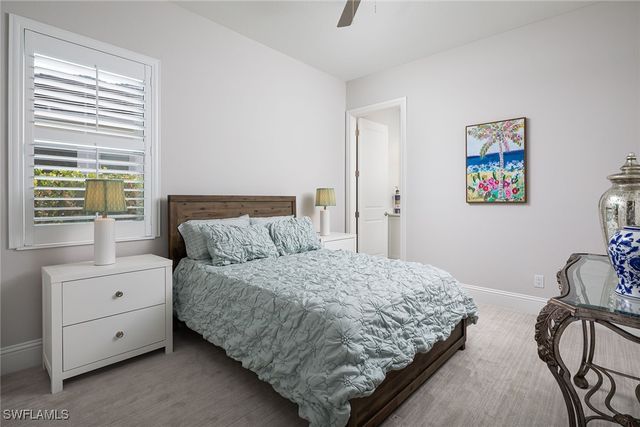 14362 Laguna Springs LN, Naples, FL 34114