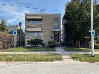 13839 S State Street, Riverdale, IL 60827