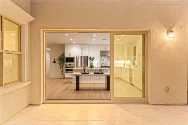 168 Somera, Irvine, CA 92602