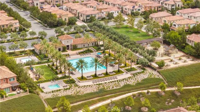168 Somera, Irvine, CA 92602