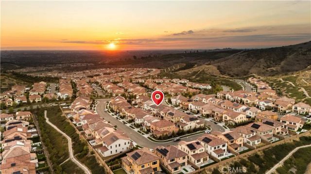 168 Somera, Irvine, CA 92602