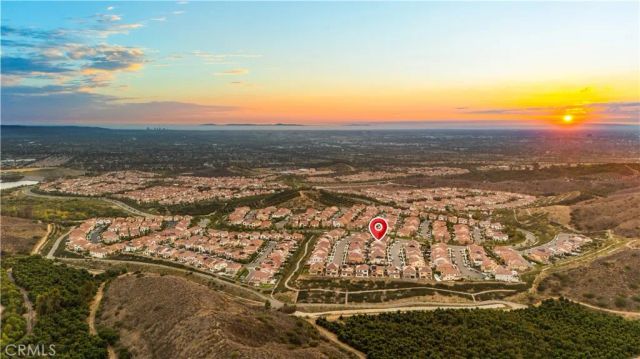 168 Somera, Irvine, CA 92602