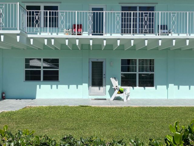 219 Lakeview 102 Avenue 102, Lantana, FL 33462