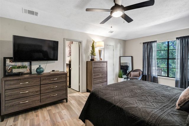 1648 Tierney Road, Fort Worth, TX 76112