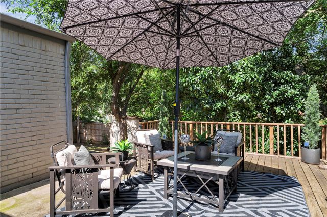 1648 Tierney Road, Fort Worth, TX 76112