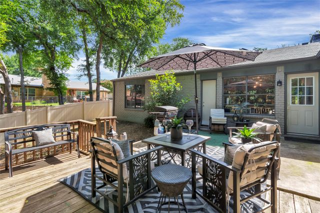 1648 Tierney Road, Fort Worth, TX 76112