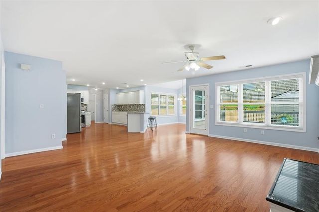 4617 Howell Farms Drive, Acworth, GA 30101