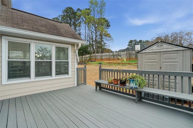 4617 Howell Farms Drive, Acworth, GA 30101