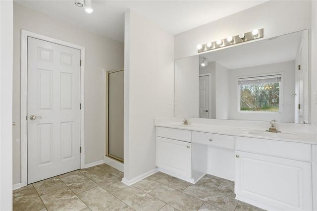 4617 Howell Farms Drive, Acworth, GA 30101