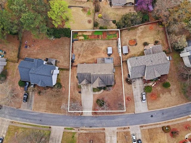 4617 Howell Farms Drive, Acworth, GA 30101