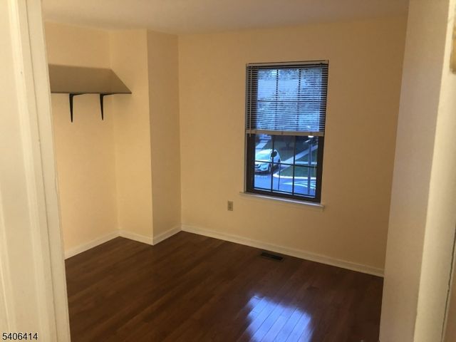 26 Woodward Ln, Bernards Twp., NJ 07920