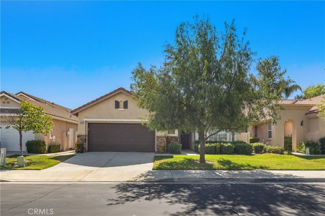 29303 Hidden Lake Drive, Menifee, CA 92584