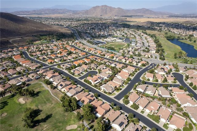 29303 Hidden Lake Drive, Menifee, CA 92584