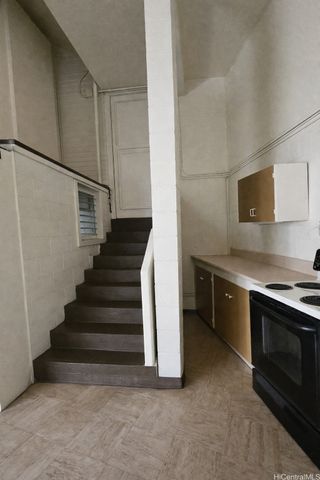 1578 Pele Street, Honolulu, HI 96813