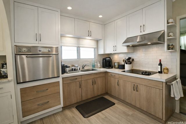 1578 Pele Street, Honolulu, HI 96813