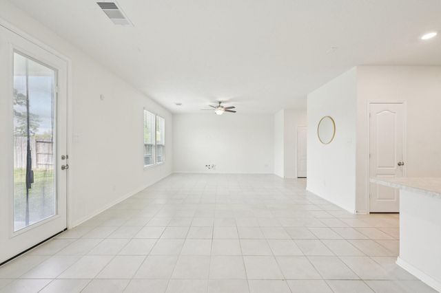 12130 Blooming Willow Drive, Tomball, TX 77377