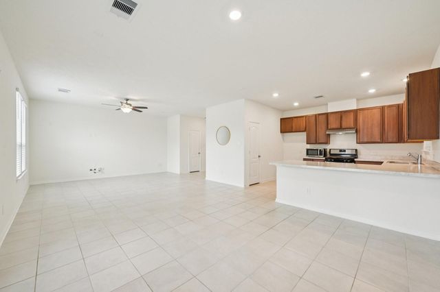 12130 Blooming Willow Drive, Tomball, TX 77377