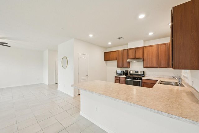 12130 Blooming Willow Drive, Tomball, TX 77377