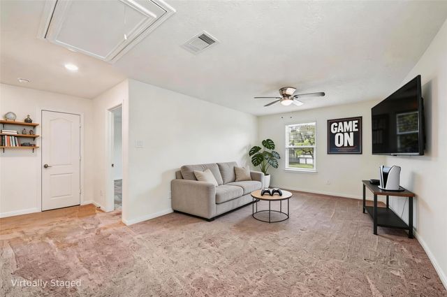 12130 Blooming Willow Drive, Tomball, TX 77377