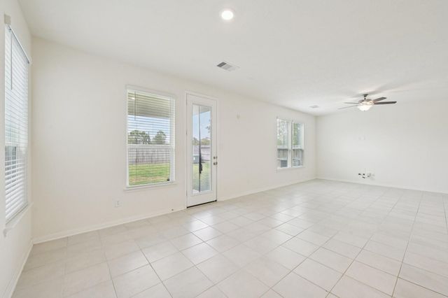 12130 Blooming Willow Drive, Tomball, TX 77377