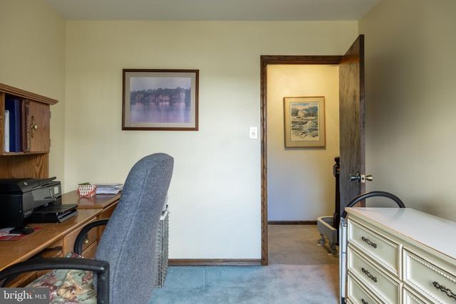 14 DEER PARK CIR, Blackwood, NJ 08012