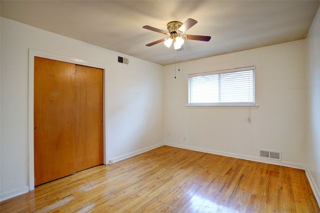 213 Sheri Lane, Hurst, TX 76053