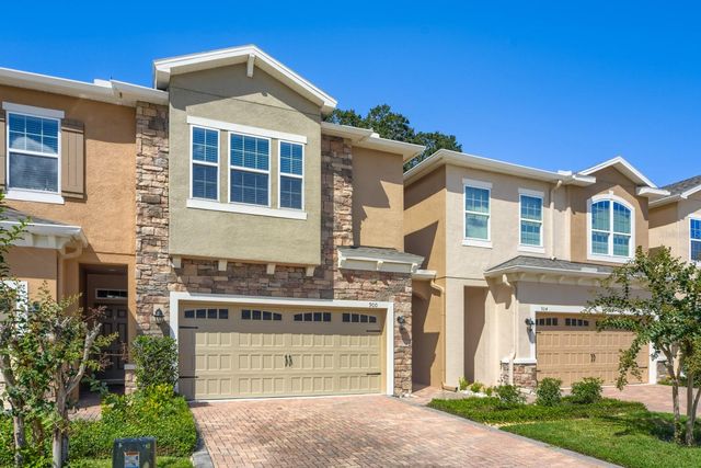 900 WALKERS GROVE LANE, Winter Garden, FL 34787