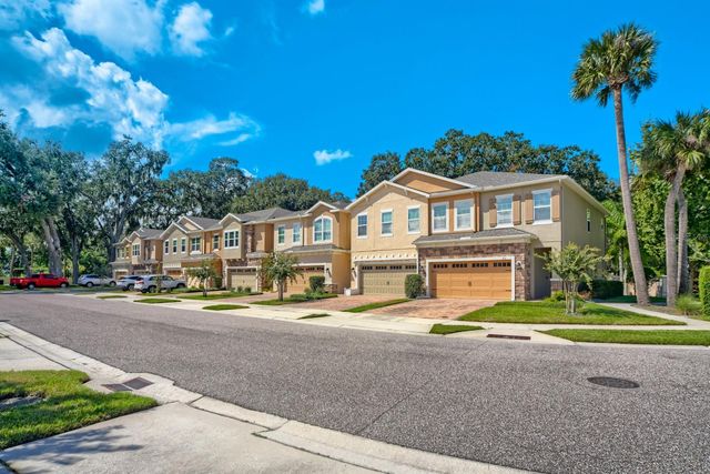 900 WALKERS GROVE LANE, Winter Garden, FL 34787