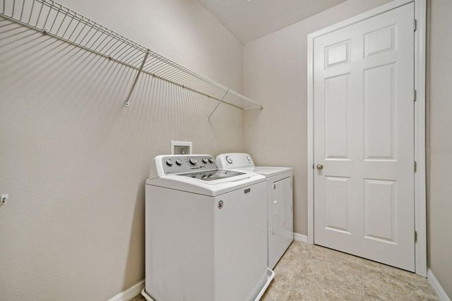 900 WALKERS GROVE LANE, Winter Garden, FL 34787