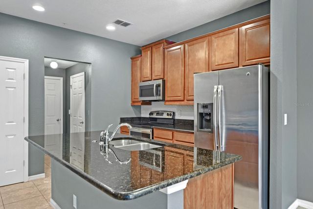 900 WALKERS GROVE LANE, Winter Garden, FL 34787