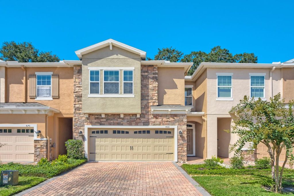 900 WALKERS GROVE LANE, Winter Garden, FL 34787