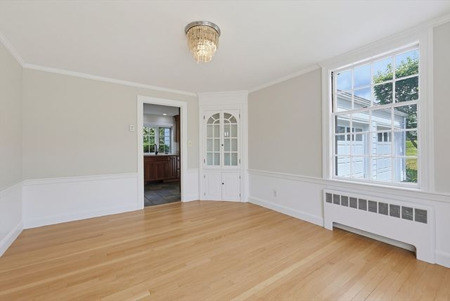 57 Bullard St, Norwood, MA 02062