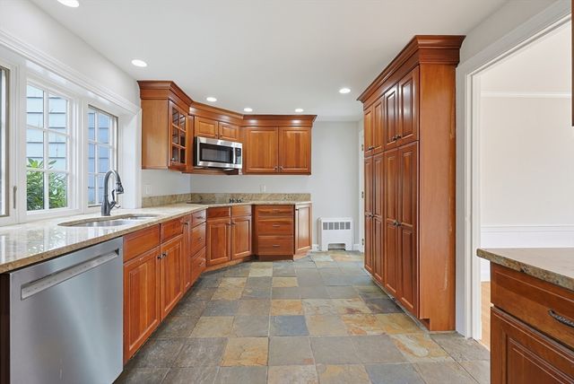 57 Bullard St, Norwood, MA 02062