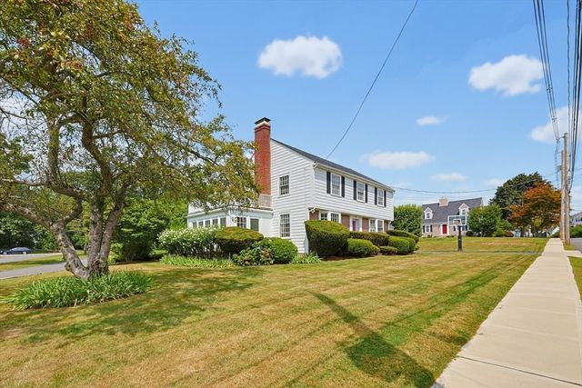 57 Bullard St, Norwood, MA 02062