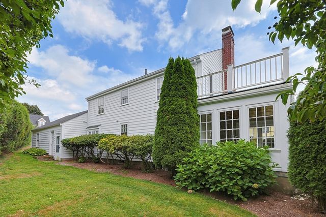 57 Bullard St, Norwood, MA 02062