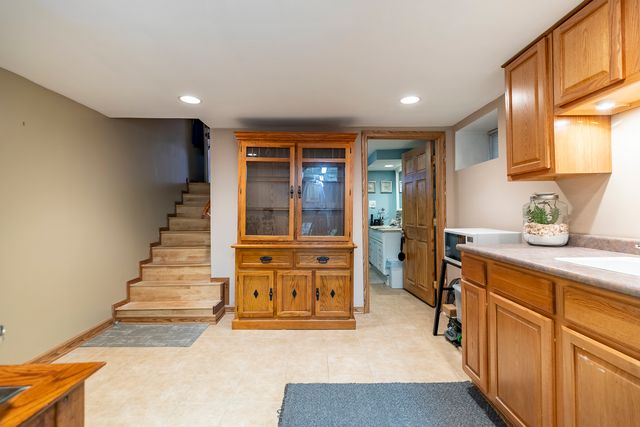18024 Highland Avenue, Homewood, IL 60430