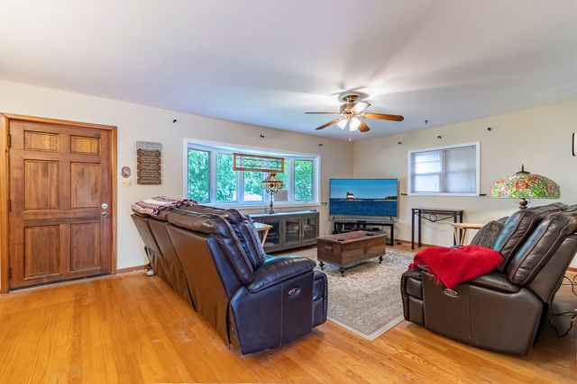 18024 Highland Avenue, Homewood, IL 60430