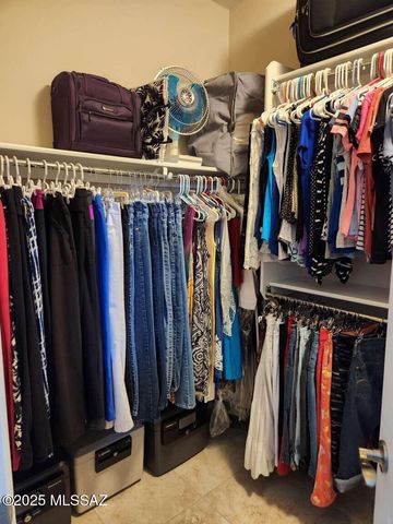 7100 W Cliff Spring Trail, Marana, AZ 85658