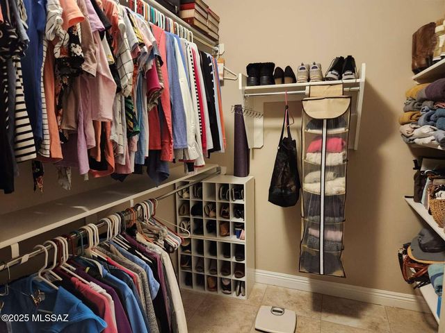 7100 W Cliff Spring Trail, Marana, AZ 85658