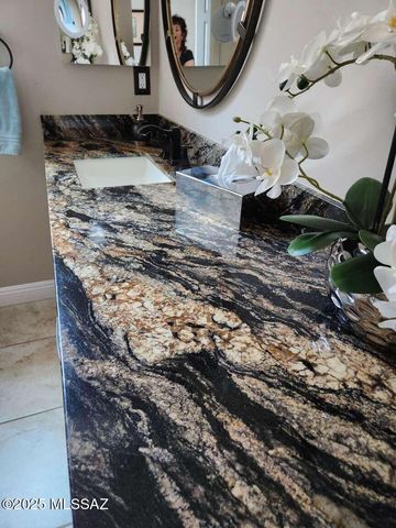 7100 W Cliff Spring Trail, Marana, AZ 85658